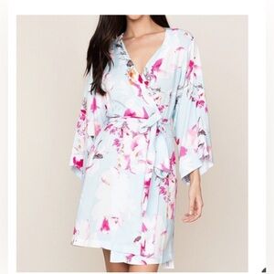 Yumi Kim floral robe